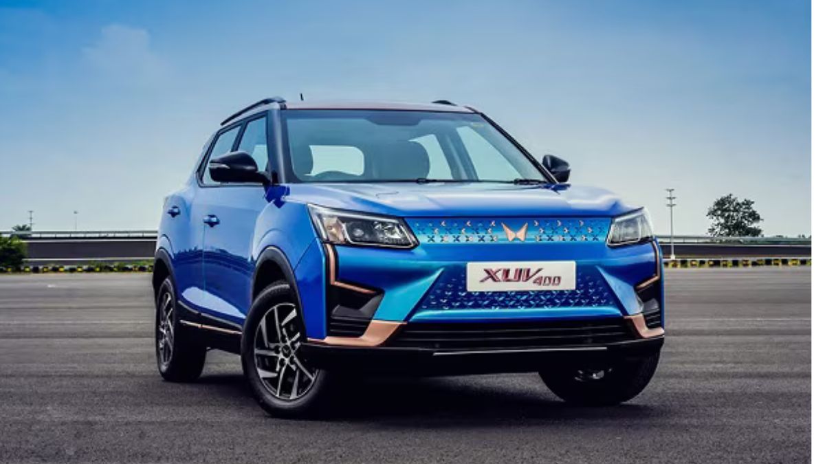 Mahindra XUV400 EV Car